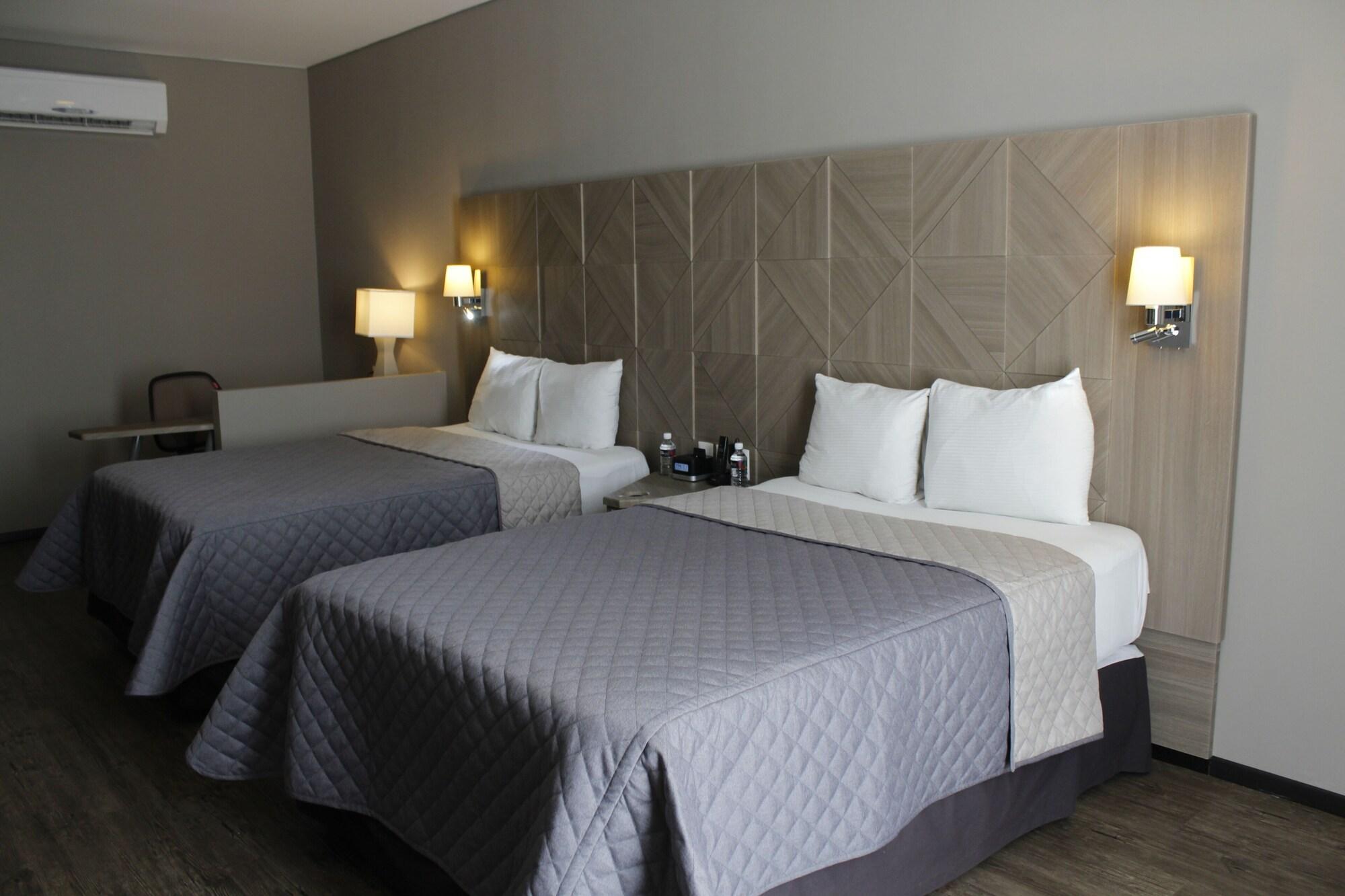 Hotel Glow Point - Mulza León Eksteriør bilde